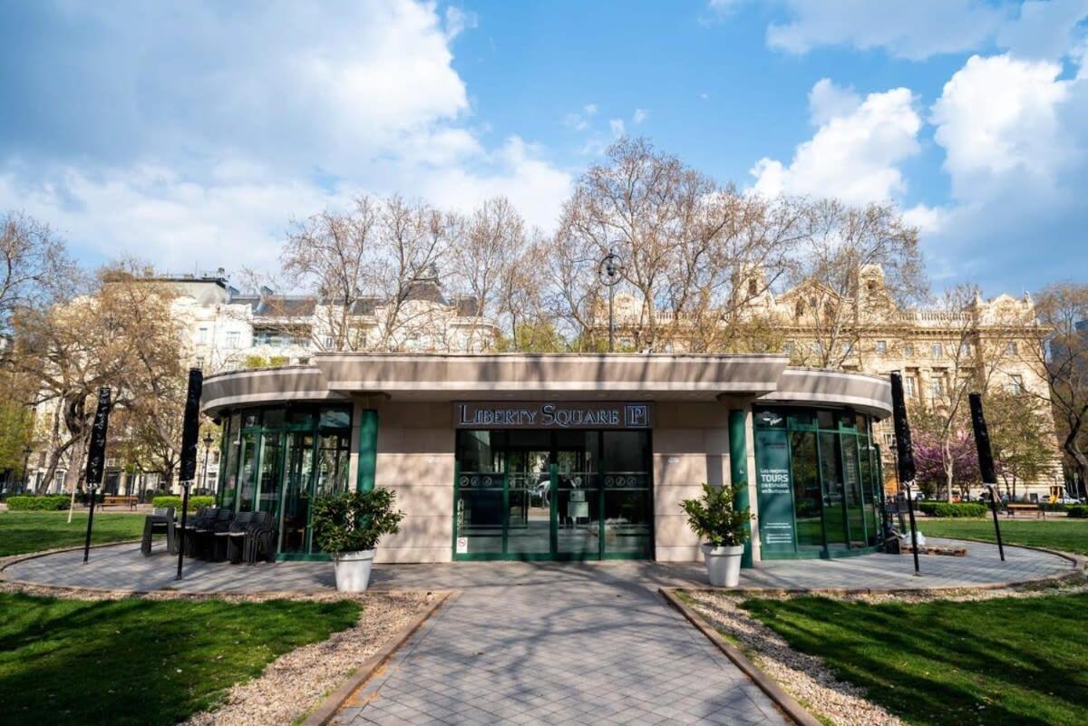 Lovely Downtown Apartment Close To The Basilica Budapest Eksteriør billede