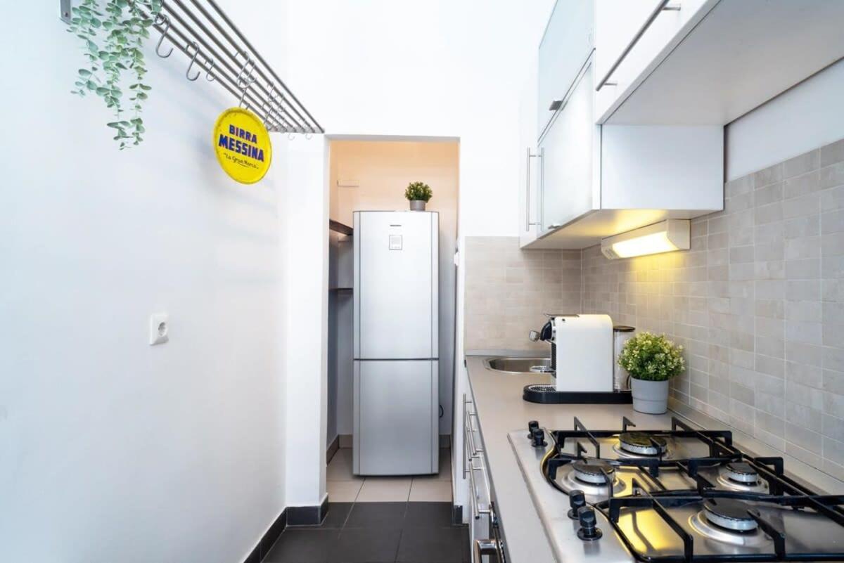 Lovely Downtown Apartment Close To The Basilica Budapest Eksteriør billede