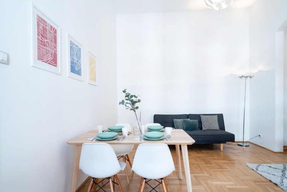 Lovely Downtown Apartment Close To The Basilica Budapest Eksteriør billede
